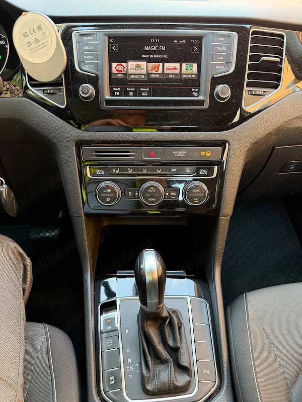 VOLKSWAGEN Golf 2015 — imagine 6