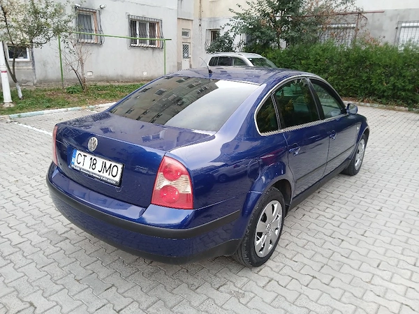 VOLKSWAGEN Passat 2004 — imagine 2
