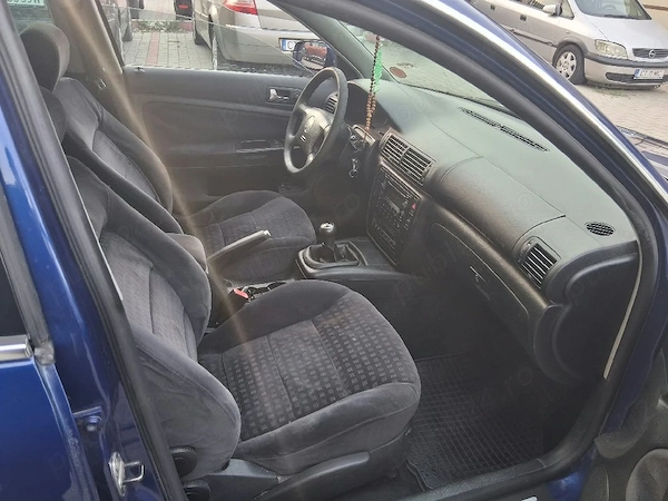 VOLKSWAGEN Passat 2004 — imagine 3