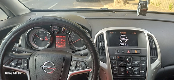 OPEL Astra 2013 — imagine 2