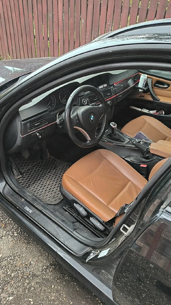 BMW 3 Series 2010 — imagine 4