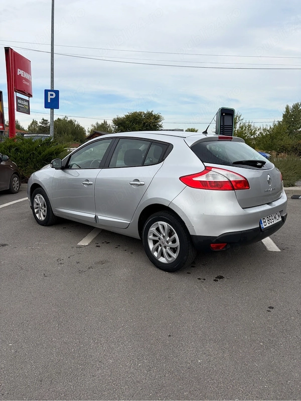RENAULT Megane 2012 — imagine 3