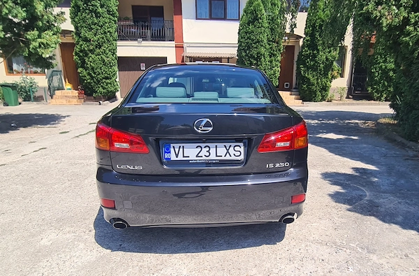 LEXUS IS 2006 — imagine 3