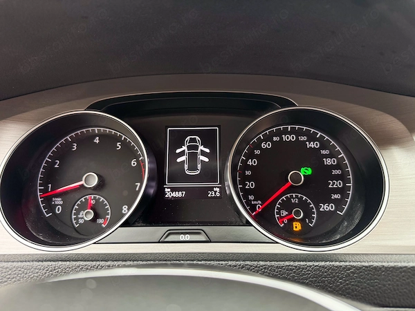 VOLKSWAGEN Golf 2015 — imagine 9