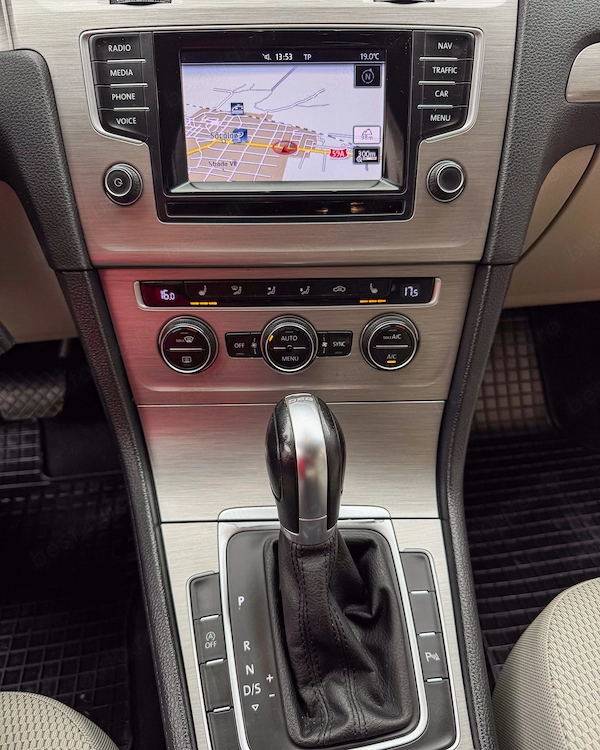 VOLKSWAGEN Golf 2015 — imagine 10