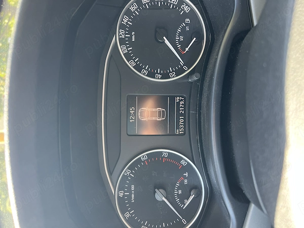 SKODA Octavia 2012 — imagine 6
