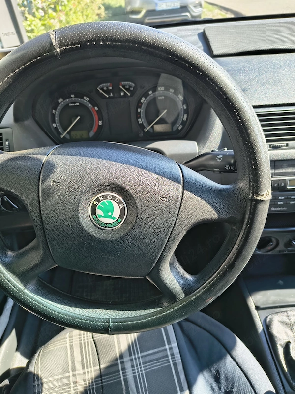 SKODA Fabia 2008 — imagine 5