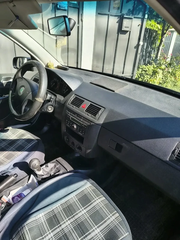 SKODA Fabia 2008 — imagine 6