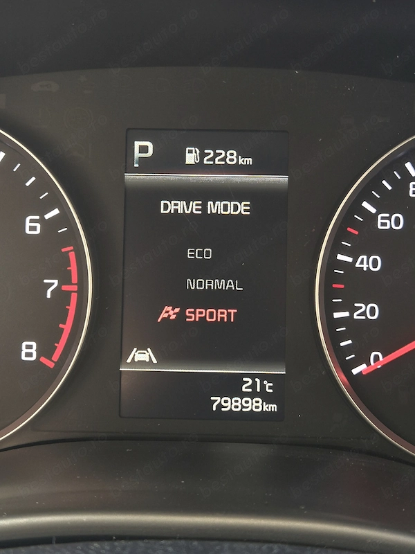KIA Rio 2021 — imagine 6