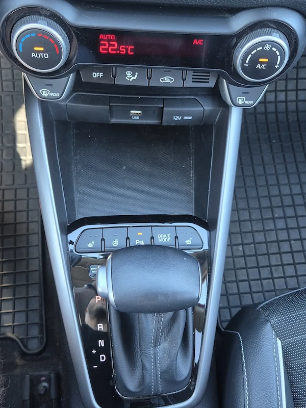 KIA Rio 2021 — imagine 7