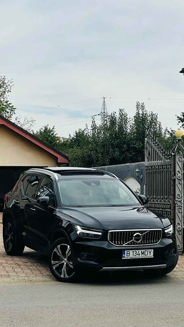 VOLVO XC40 2020 — imagine 8