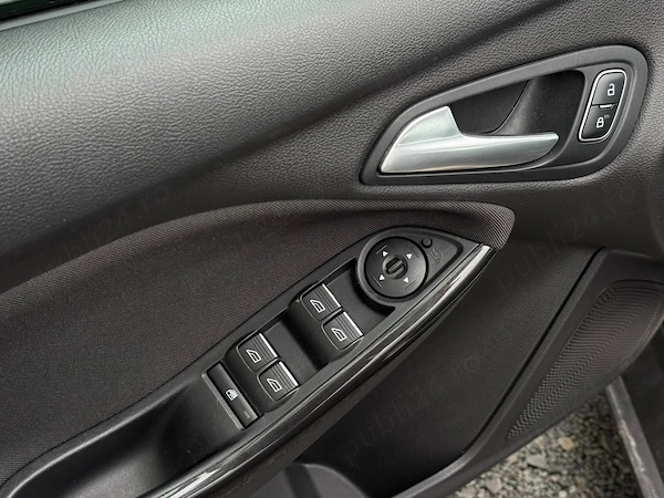 FORD Focus 2016 — imagine 9