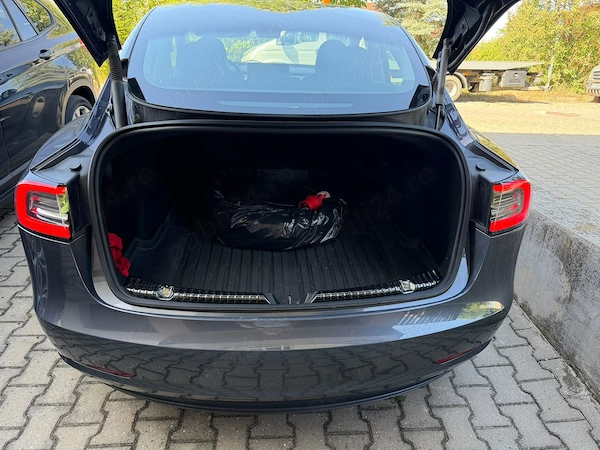 TESLA Model 3 2022 — imagine 6