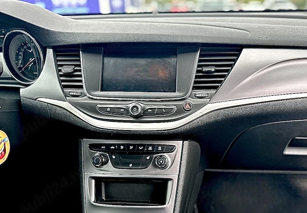 OPEL Astra 2020 — imagine 9