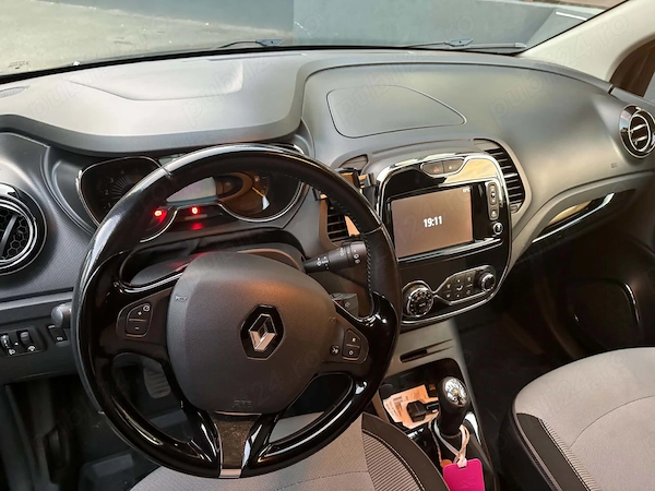 RENAULT Captur 2016 — imagine 8