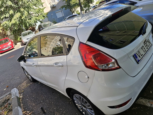 FORD Fiesta 2015 — imagine 2