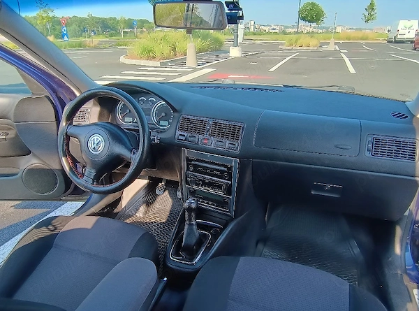 VOLKSWAGEN Golf 2002 — imagine 5