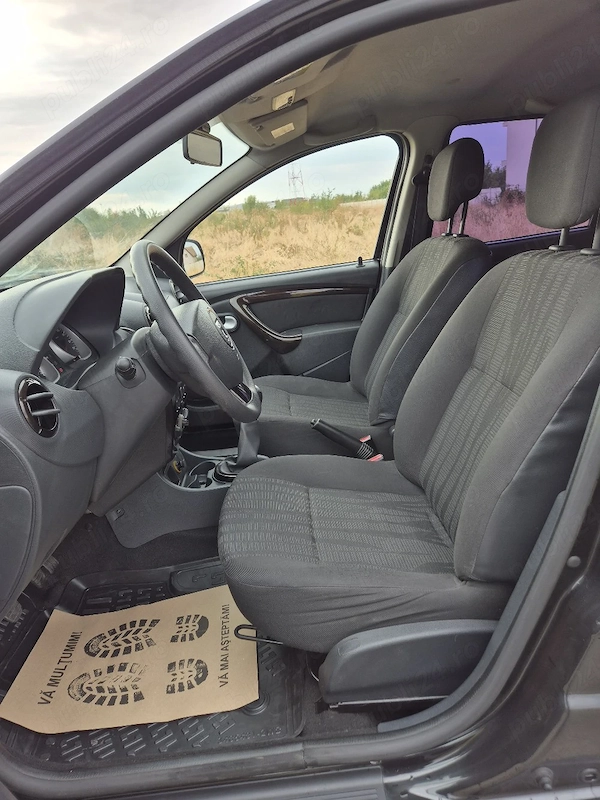 DACIA Duster 2011 — imagine 9