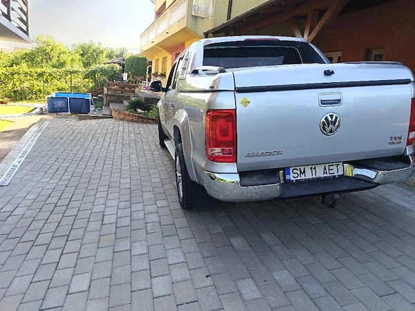 VOLKSWAGEN Amarok