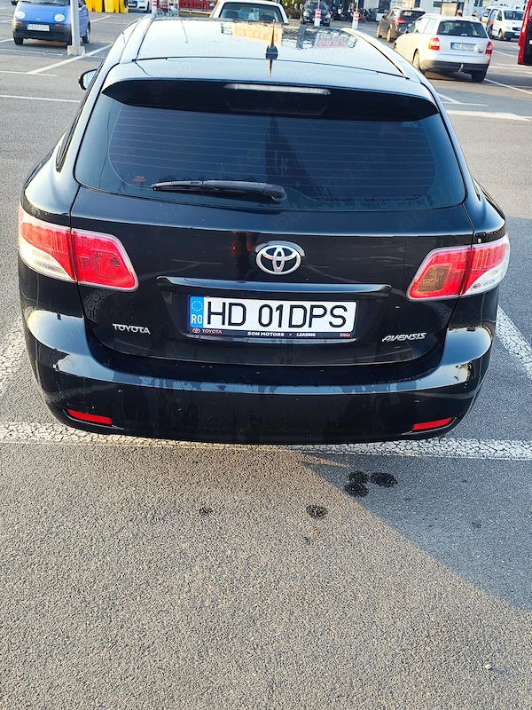 TOYOTA Avensis 2011 — imagine 3