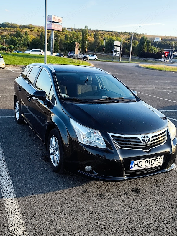 TOYOTA Avensis 2011 — imagine 2