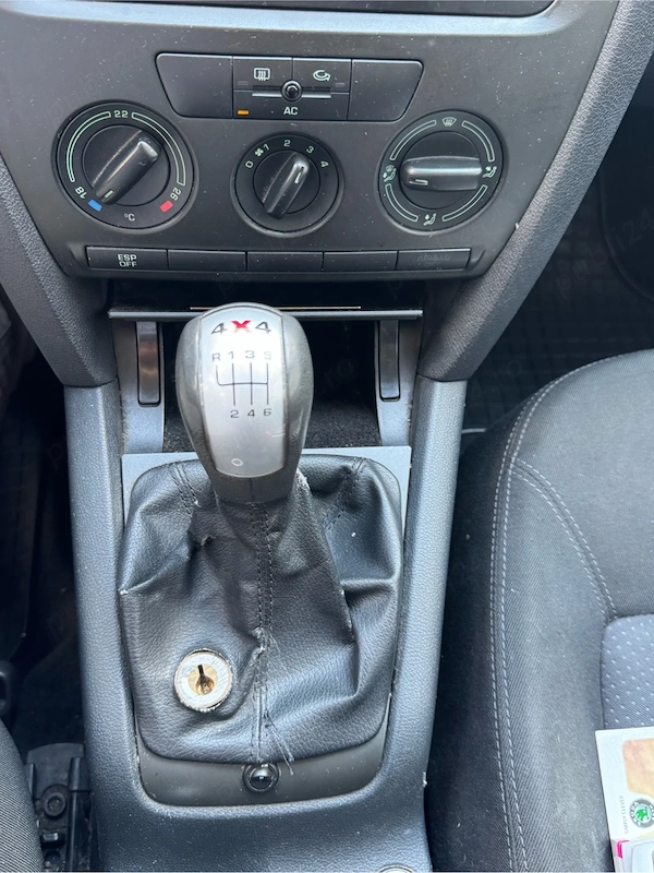 SKODA Octavia 2009 — imagine 3