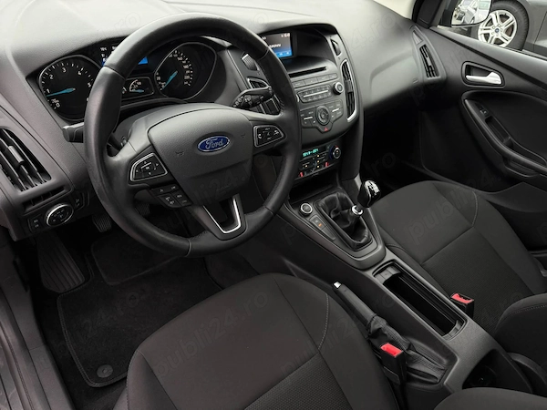 FORD Focus 2017 — imagine 5