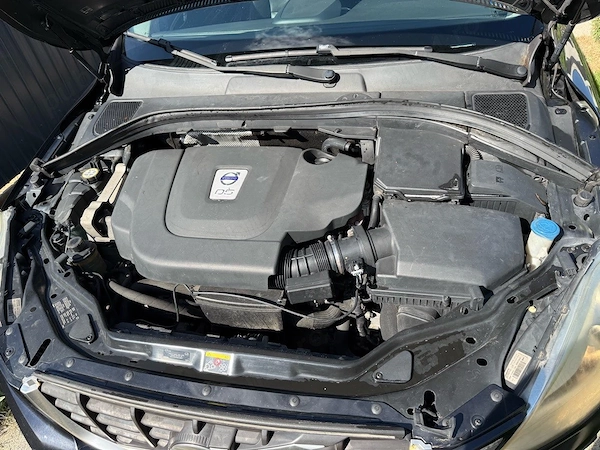 VOLVO XC60 2009 — imagine 5