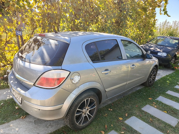 OPEL Astra 2005 — imagine 5