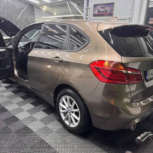 BMW 2 Series 2019 — imagine 7