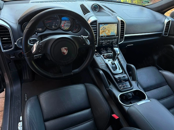 PORSCHE Cayenne 2011 — imagine 5