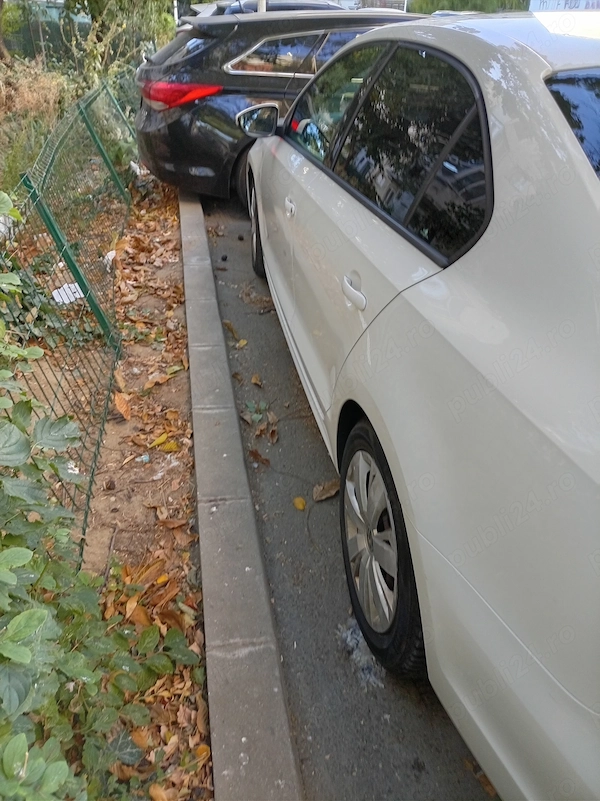 VOLKSWAGEN Jetta 2014 — imagine 4