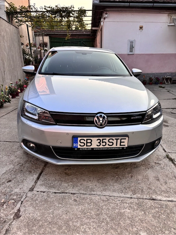 VOLKSWAGEN Jetta 2013 — imagine 5