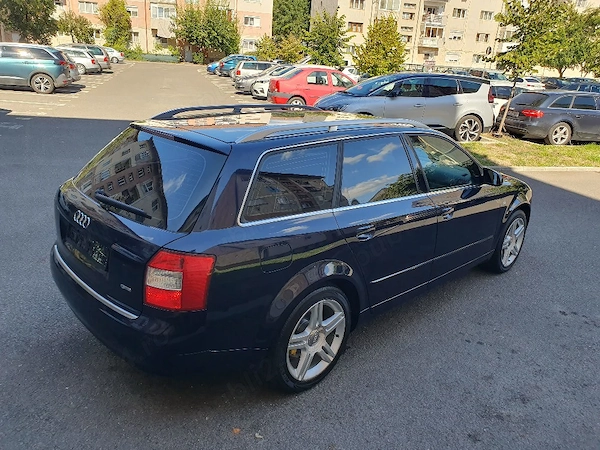 AUDI A4 2004 — imagine 3