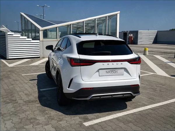 LEXUS NX 2025 — imagine 4