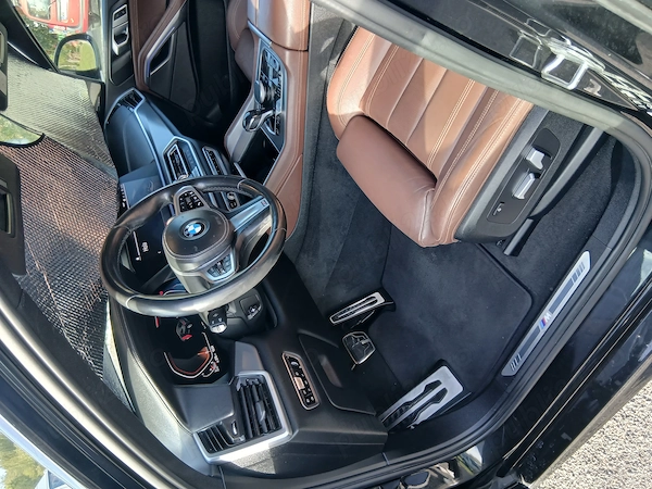 BMW 6 Series 2020 — imagine 3