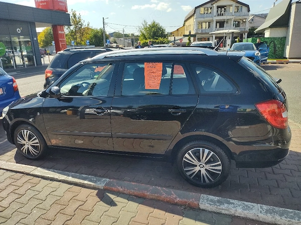 SKODA Fabia 2012 — imagine 2
