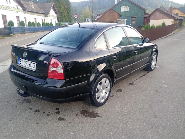 VOLKSWAGEN Passat 2001 — imagine 9