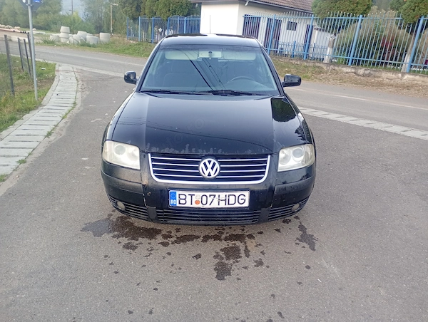 VOLKSWAGEN Passat 2001 — imagine 2