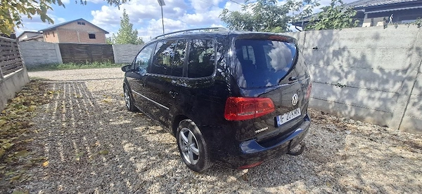 VOLKSWAGEN Touran 2013 — imagine 3