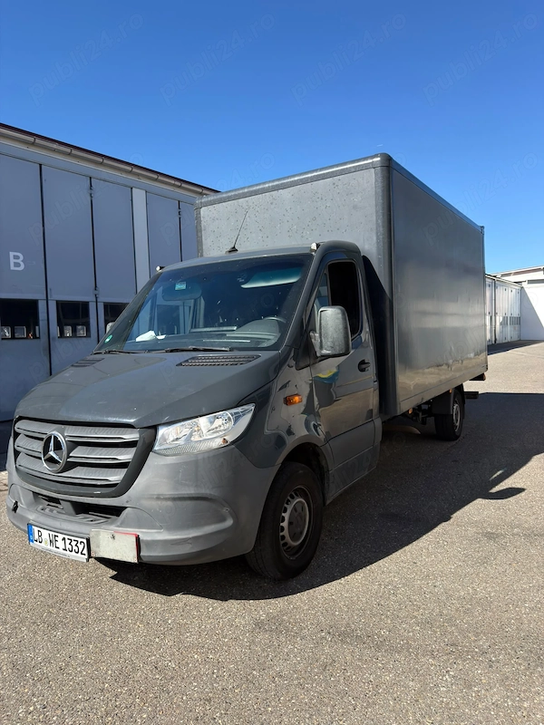 Mercedes-Benz Sprinter 3.5t cu Lift Dhollandia | An 2020 km | Se conduce cu Cat. B