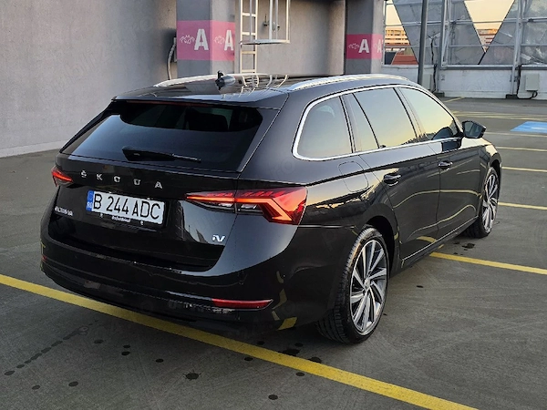 SKODA Octavia 2021 — imagine 3