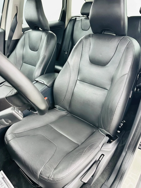 VOLVO XC60 2015 — imagine 14