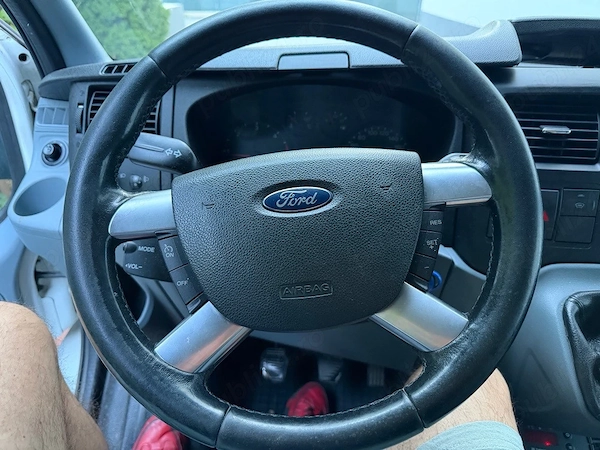 FORD Transit 2013 — imagine 2