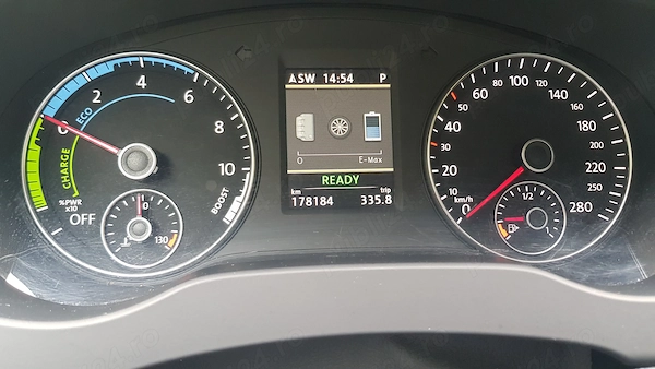 VOLKSWAGEN Jetta 2014 — imagine 7