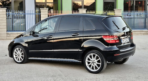 MERCEDES-BENZ B-Class 2009 — imagine 7