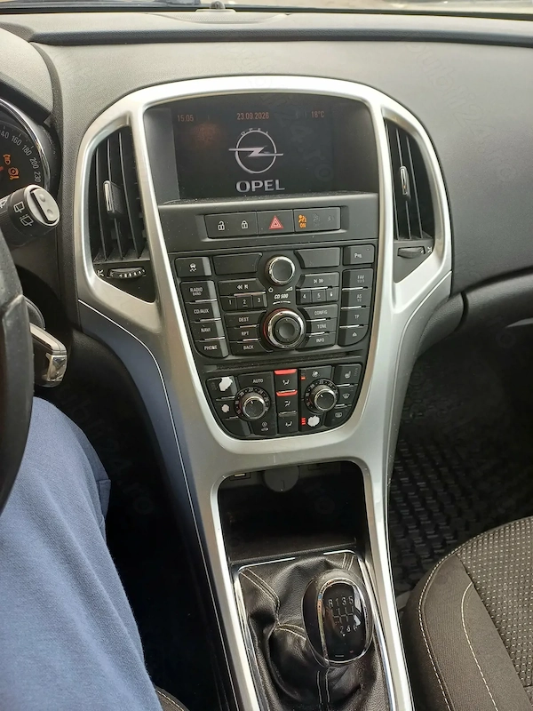OPEL Astra 2010 — imagine 3