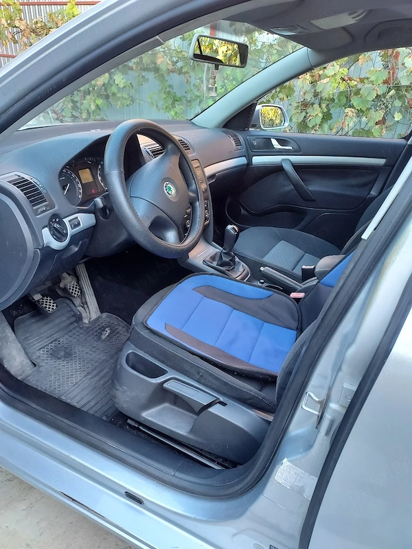 SKODA Octavia 2008 — imagine 3
