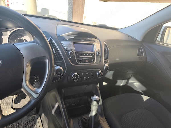 HYUNDAI ix35 2010 — imagine 4