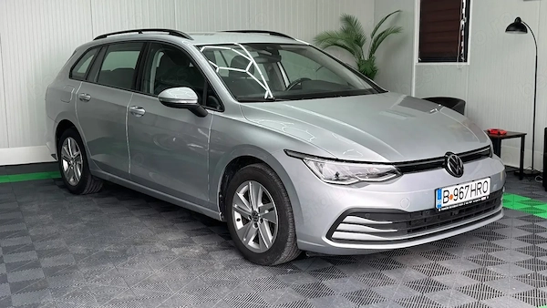 VOLKSWAGEN Golf 2021 — imagine 3